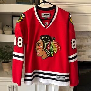 Chicago Blackhawks Women’s Jersey Large NWOT